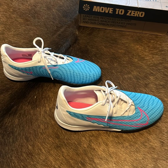 Nike phantom GX shoes - Picture 3 of 8